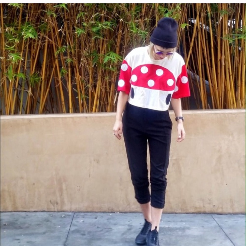 Daniel Pallilo Mushroom Tee: Halloween Perfect!